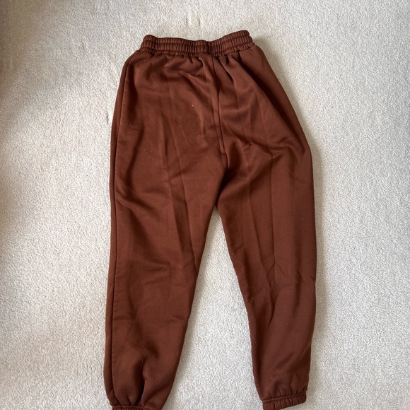 Brown fleece sweatpants - Picture 3 of 3